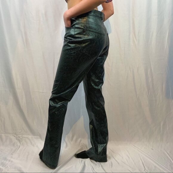 Guess Green Snakeskin Vintage 90's Pants Size 30 - Picture 4 of 11